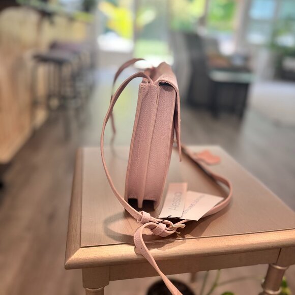 Alessia Clover Genuine Leather Purse in Blush - Picture 3 of 14